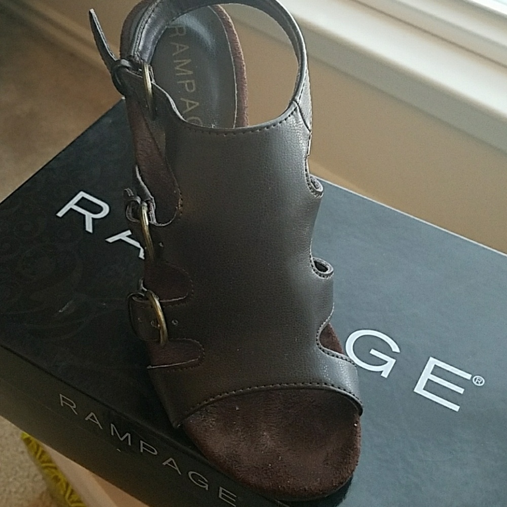 Shoes
